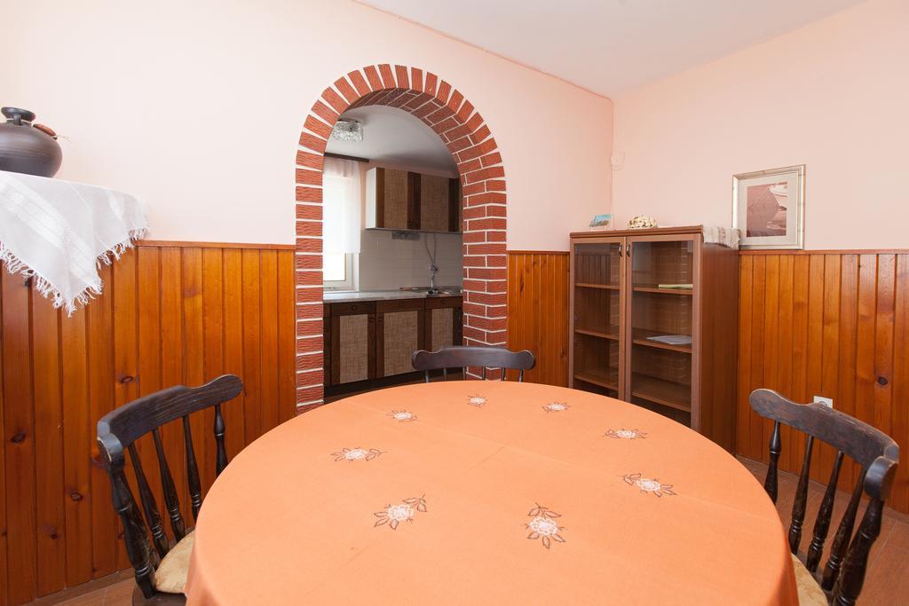 Apartment Anne تْسْغيكفانِتْسا المظهر الخارجي الصورة